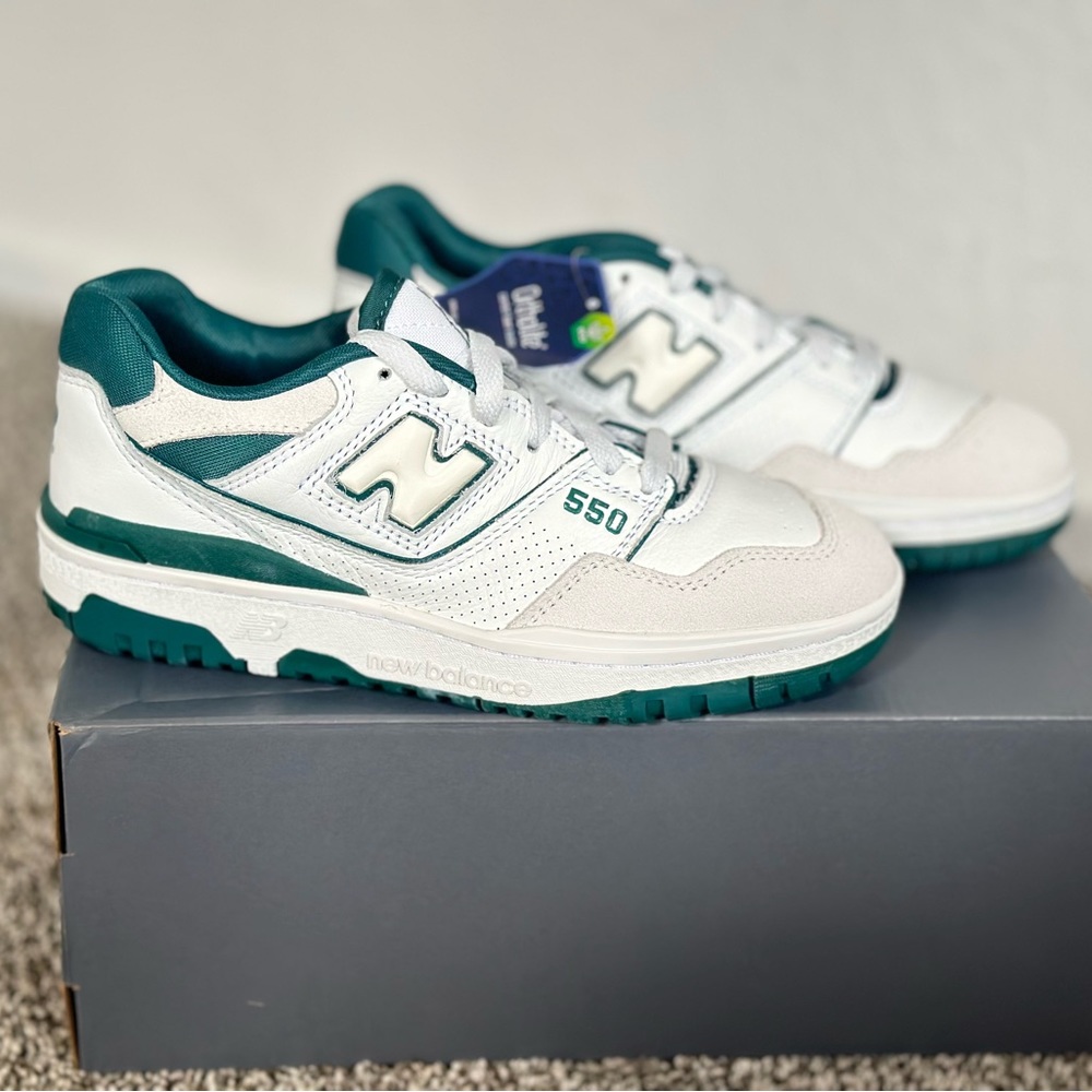 New Balance 550